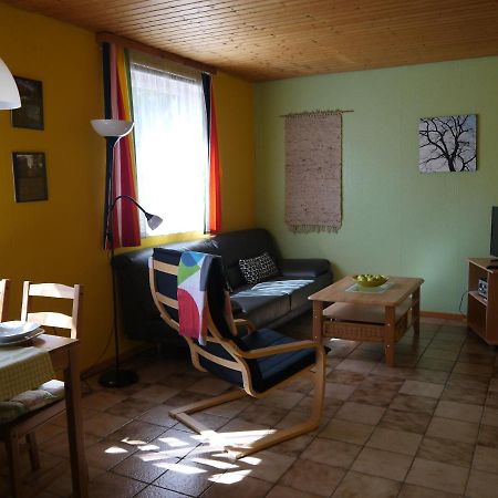 Ferienwohnungen Am Campingplatz Trendelburg Екстер'єр фото