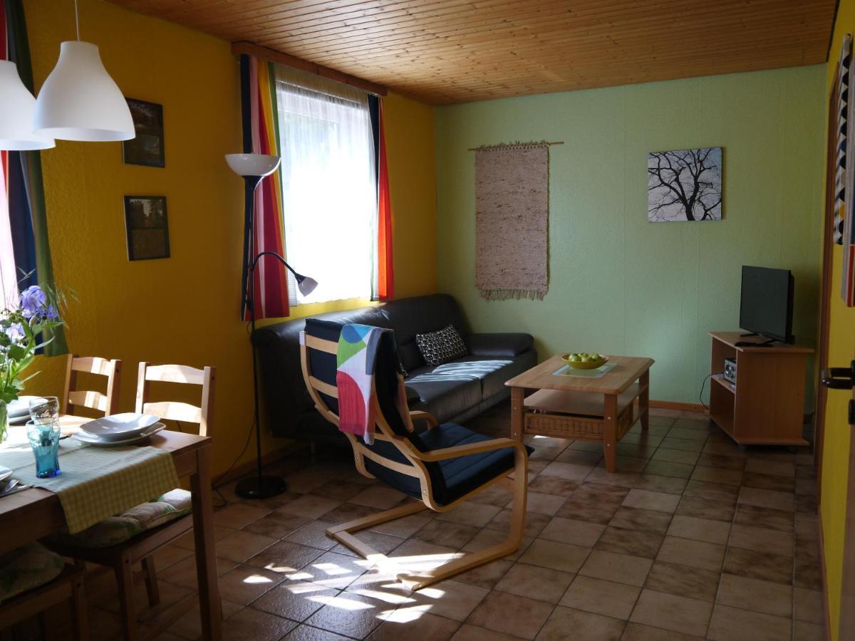 Ferienwohnungen Am Campingplatz Trendelburg Екстер'єр фото